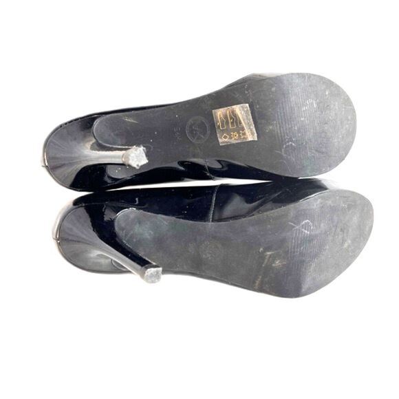 Michael Michael Kors Women's pumps in a black color patent leather patent 9.5. - Picture 6 of 6